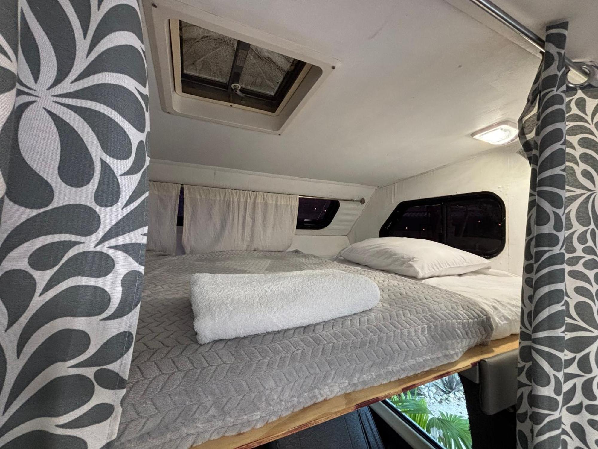 Momotoh Camper Hotel Xpujil Exterior photo